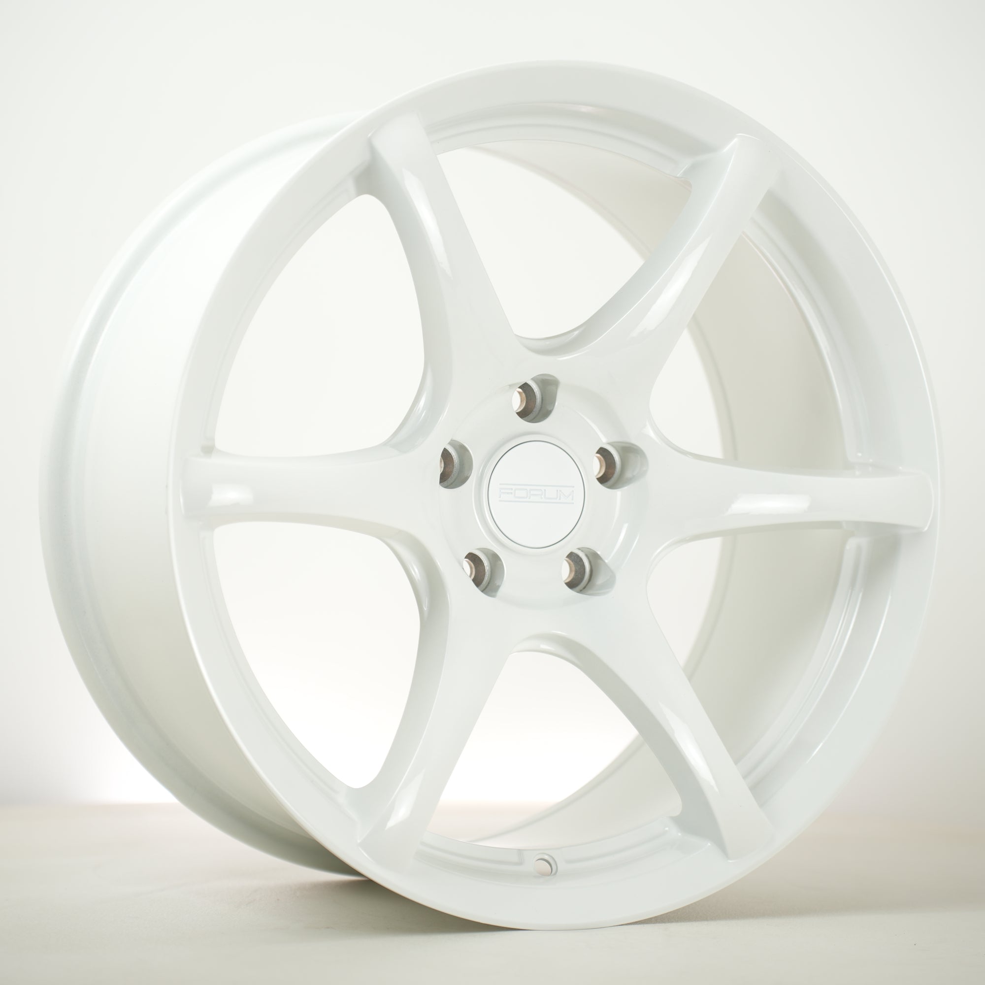 Forum BNR 18x8.5 5x114.3 ET25 White