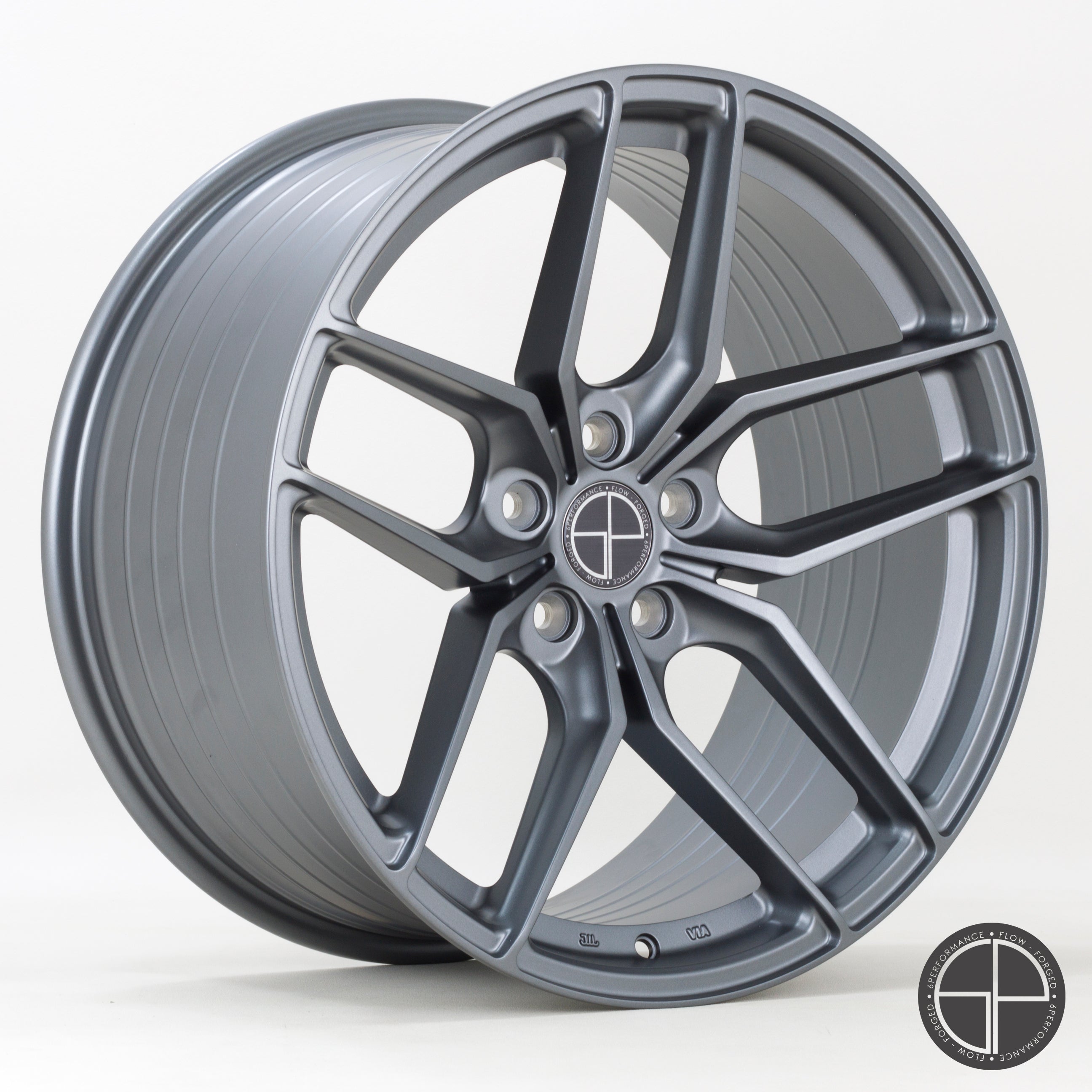 6Performance Torsen 19x9.5 5x112 ET33 Flat Gunmetal