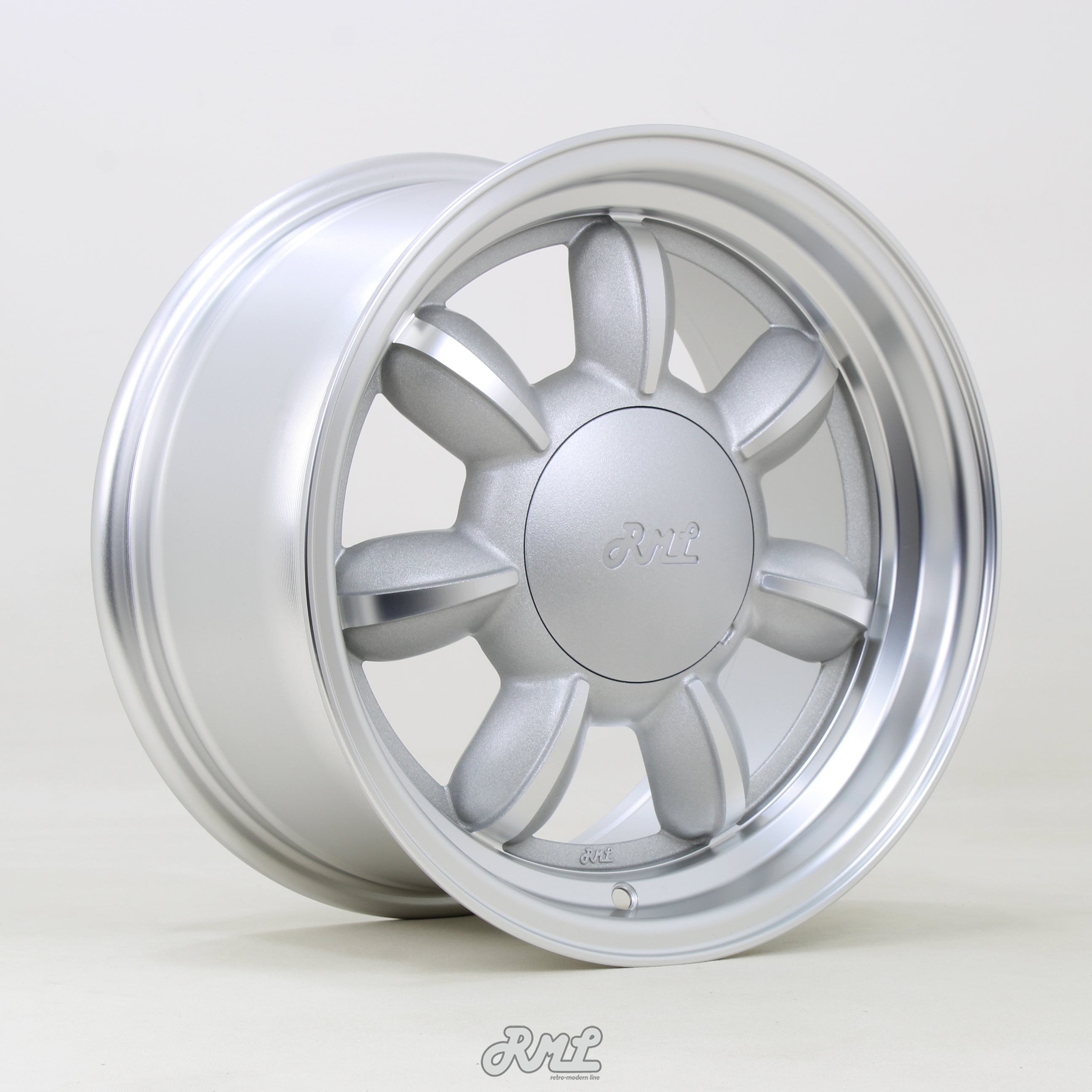 RML Wheels Daisy 15x8 4x100 ET30 Gloss Silver Polished Lip