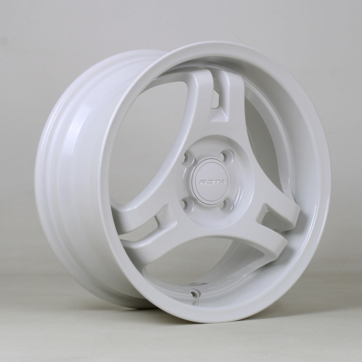 Rota HM3 15x7 4x100 ET40 White